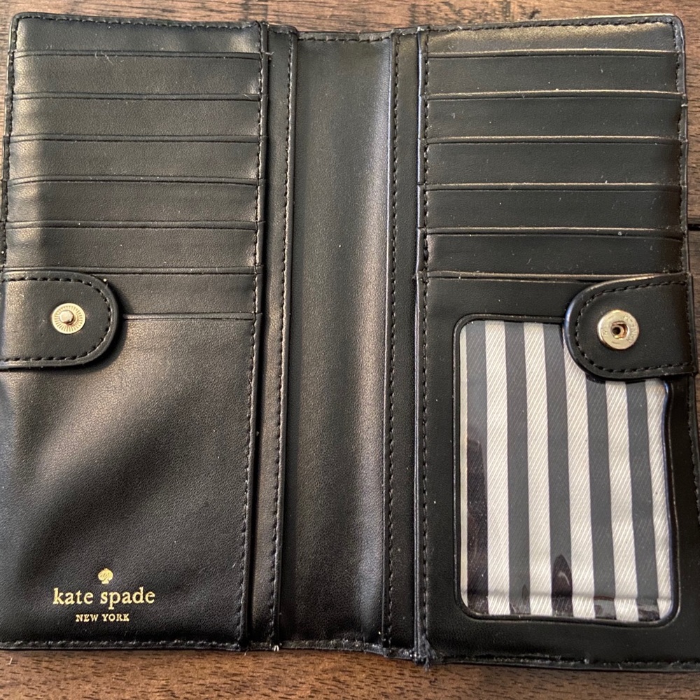 Kate Spade Wallet - Picture 3 of 4